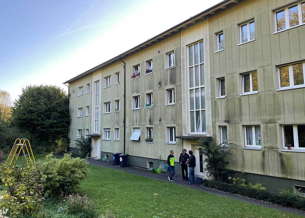 falb-b-2.jpg Zoom: falb-b-2.jpg